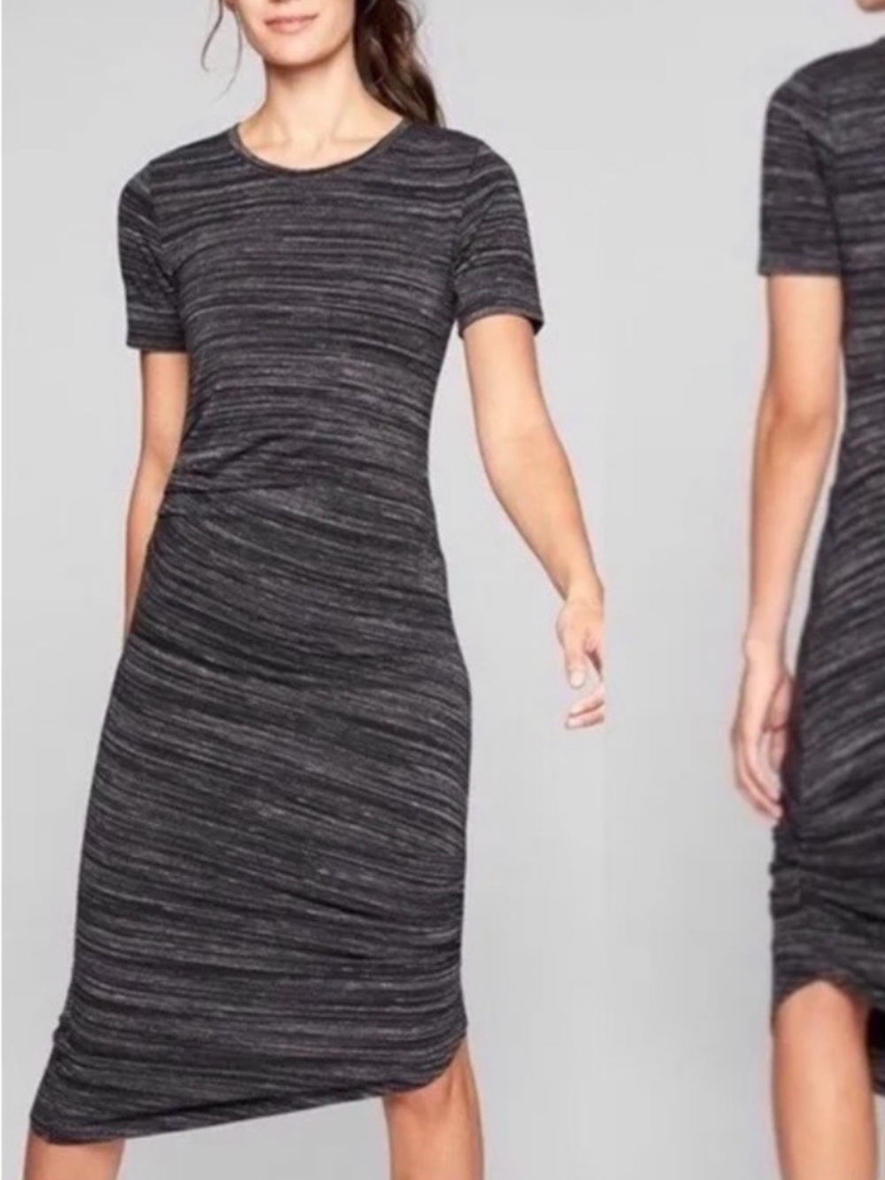 Athleta Space Dye Asymmetrical Ruched Side Midi T Shirt Bodycon Dress